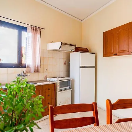 Apartament For 4 By Alecos Poros (Kefalonia)