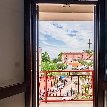 For 4 By Alecos * Poros (Kefalonia)